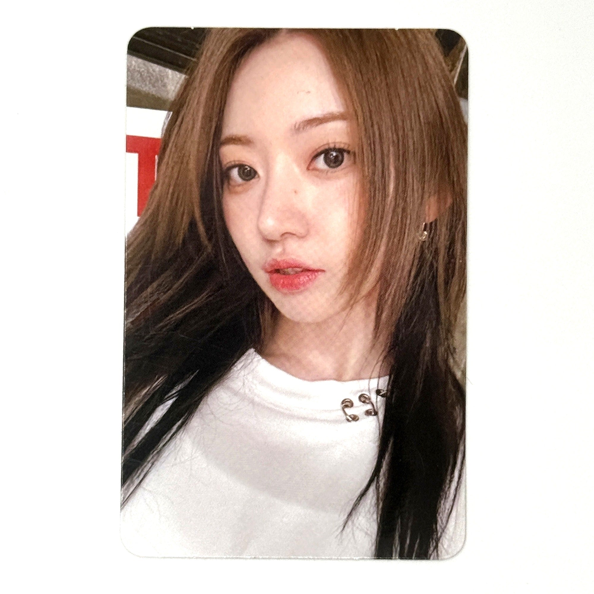 lesserafim-sakura-photocard